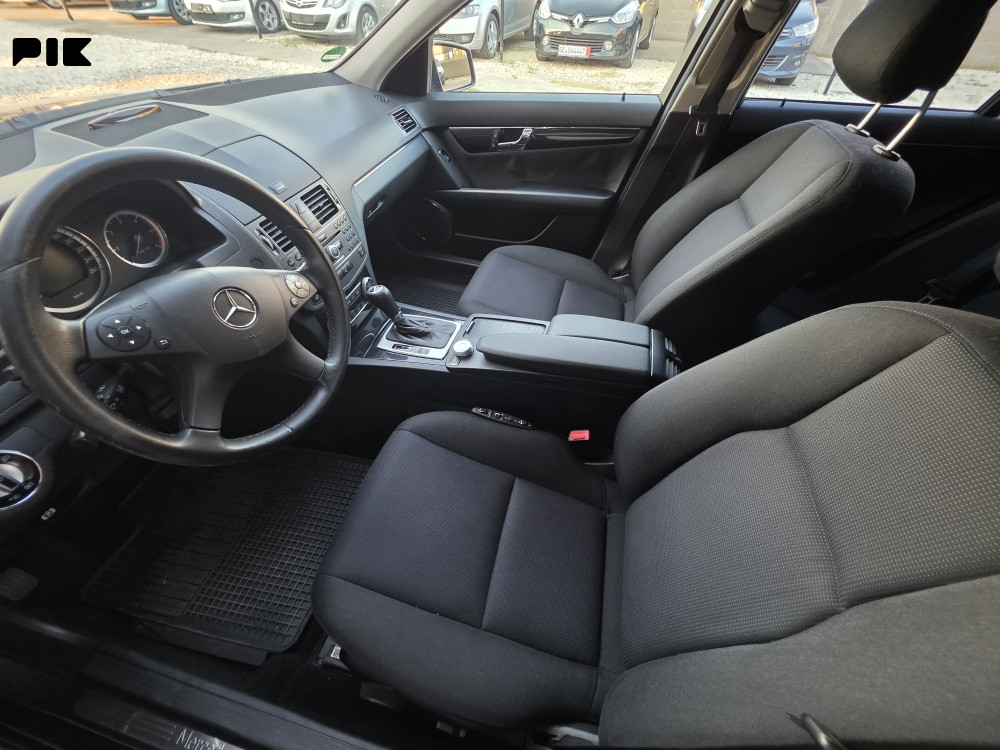 Mercedes-Benz C 220 2.2CDI 125kw 2010mod nav, senz, veliki servis