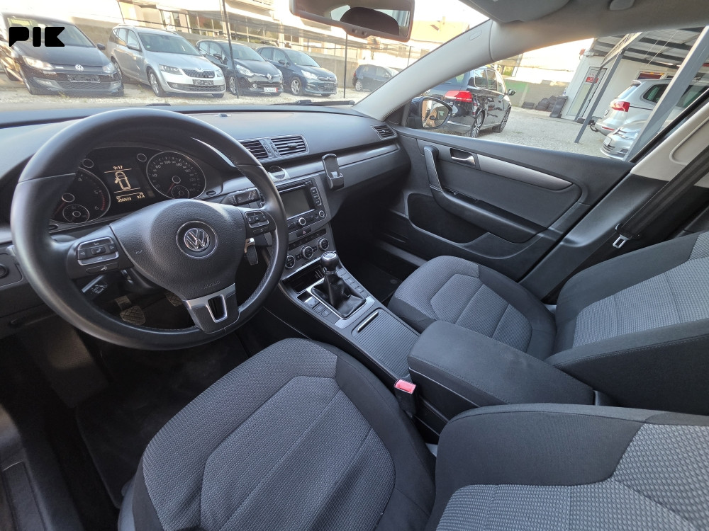 Passat 7 1.6tdi 77kw 2012, nav, senz, komande 3 KOMADA