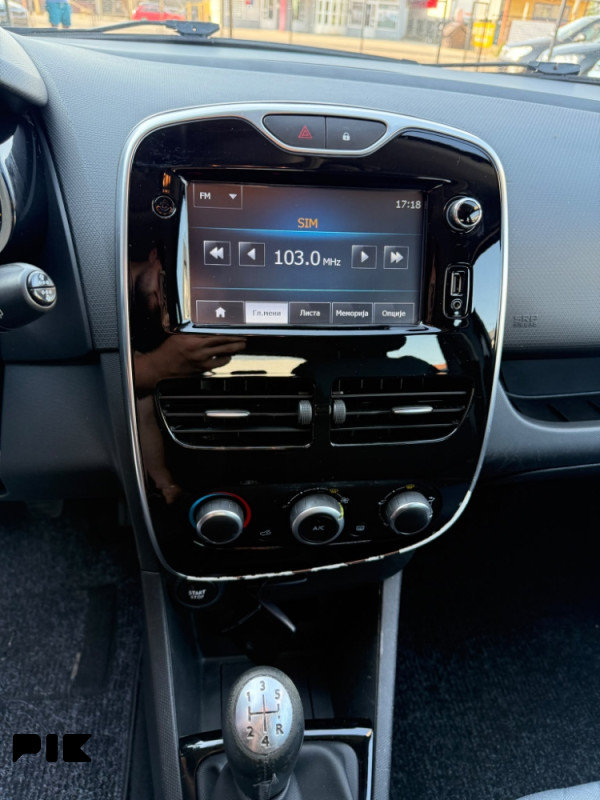 Reno  Clio  5vrata 15 dizel  2015god