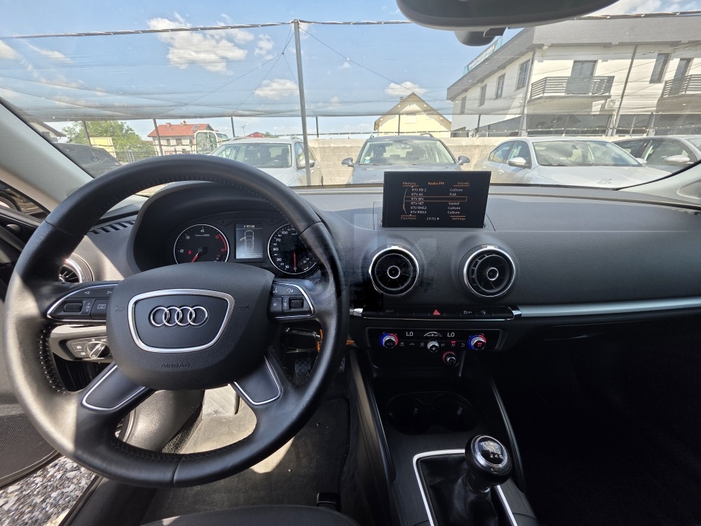 Audi A3 1.6tdi 77kw 2014 mod, senz, nav, komande