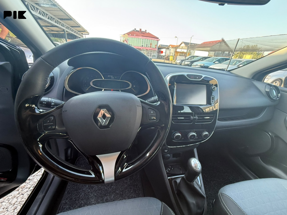 Reno  Clio  5vrata 15 dizel  2015god