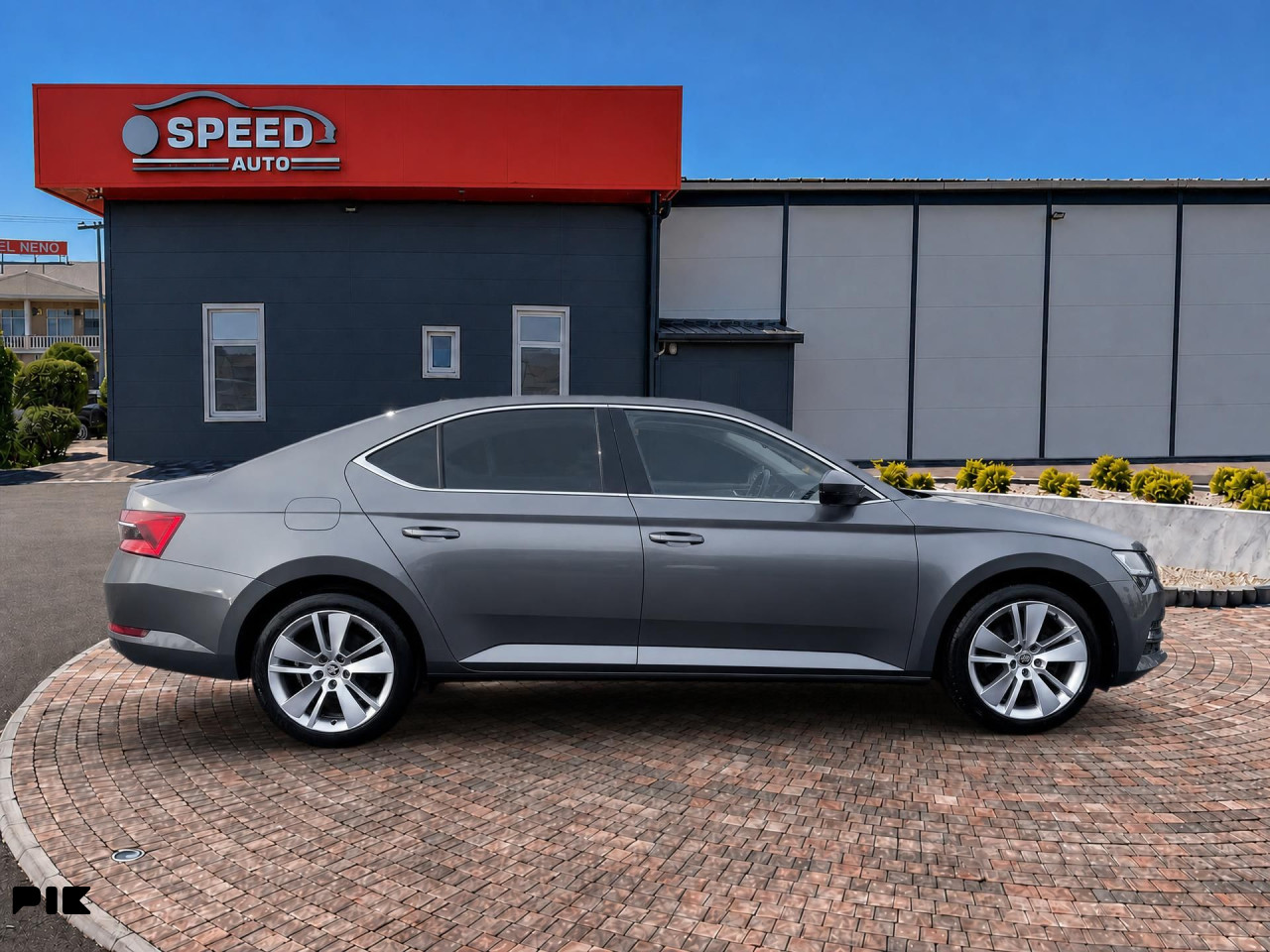 Škoda Superb 2.0 TDI 4x4 DSG STYLE 147KW