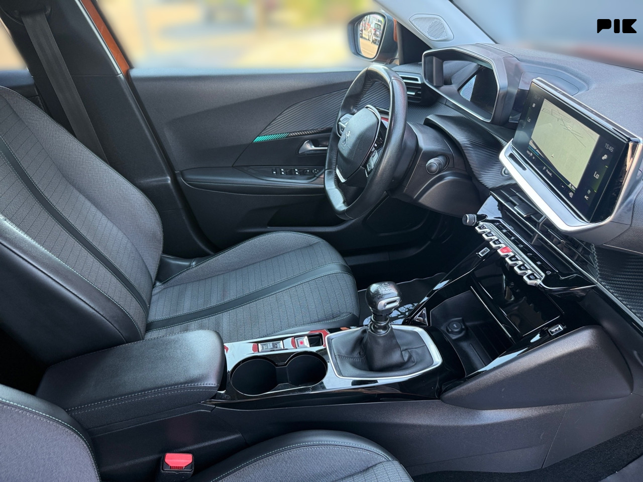 Peugeot 2008 1.5 BlueHDI ALLURE SPORT