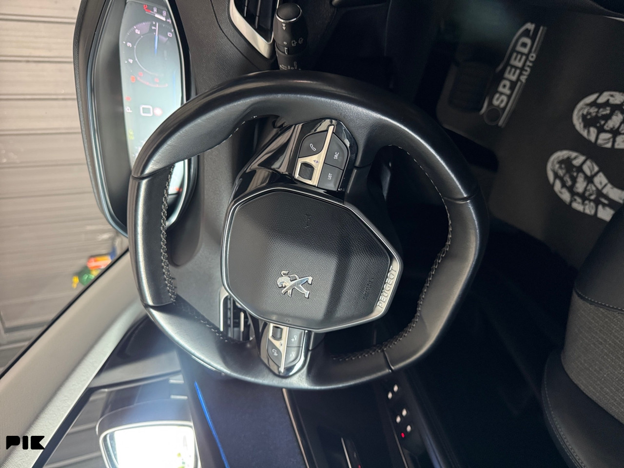 Peugeot 3008 1.5 BlueHDI ALLURE PACK
