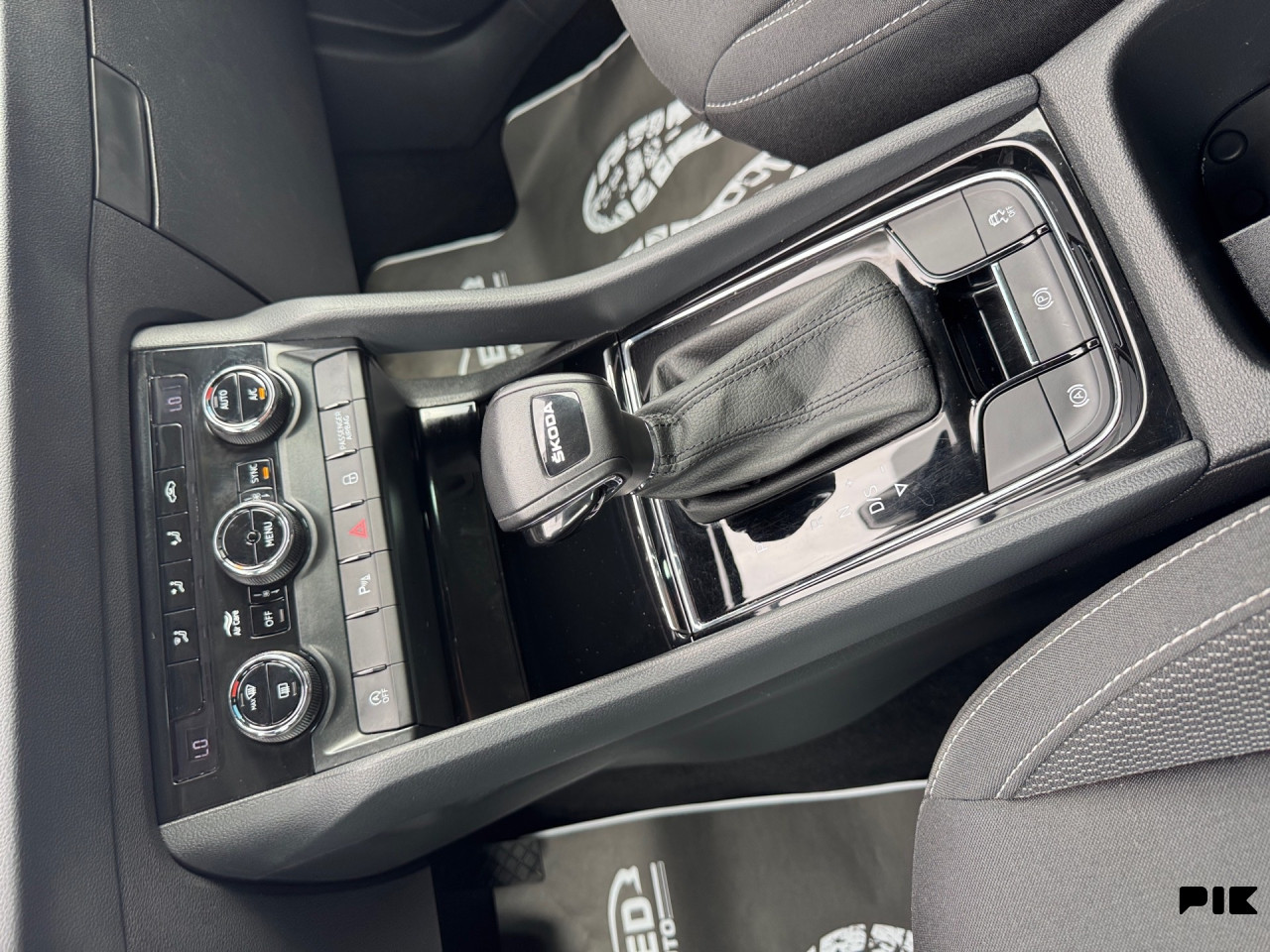 Škoda Karoq 2.0 TDI DSG FACELIFT