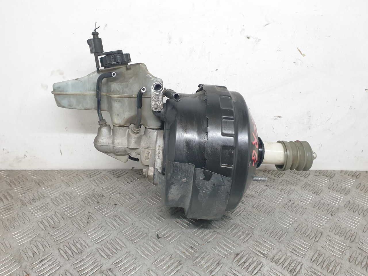 SERVO DOBOS Pasat 7 (10-15) 3C2614105AD DIJELOVI