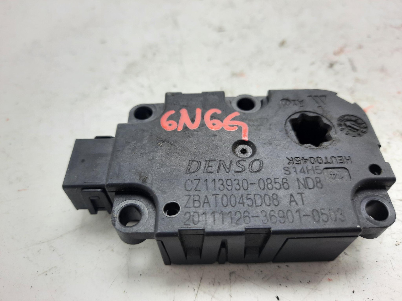 AKTUATOR AC MOTORIC A6 4G (10-14) CZ1139300856 DIJELOVI