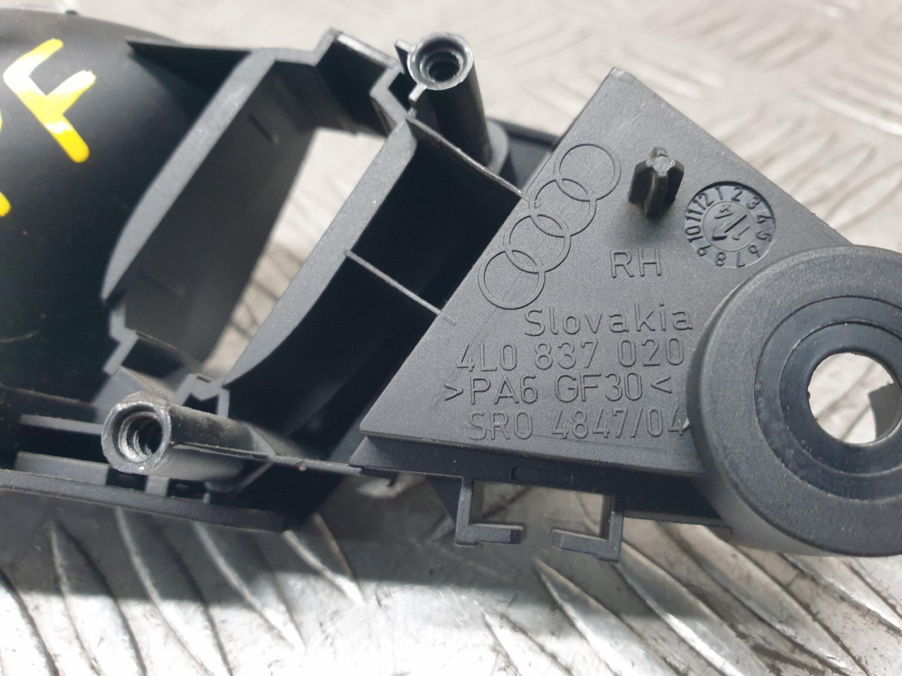 ZD RUCKA TAPACIRUNGA Q7 4L (08-15) 4L0837020 DIJELOVI