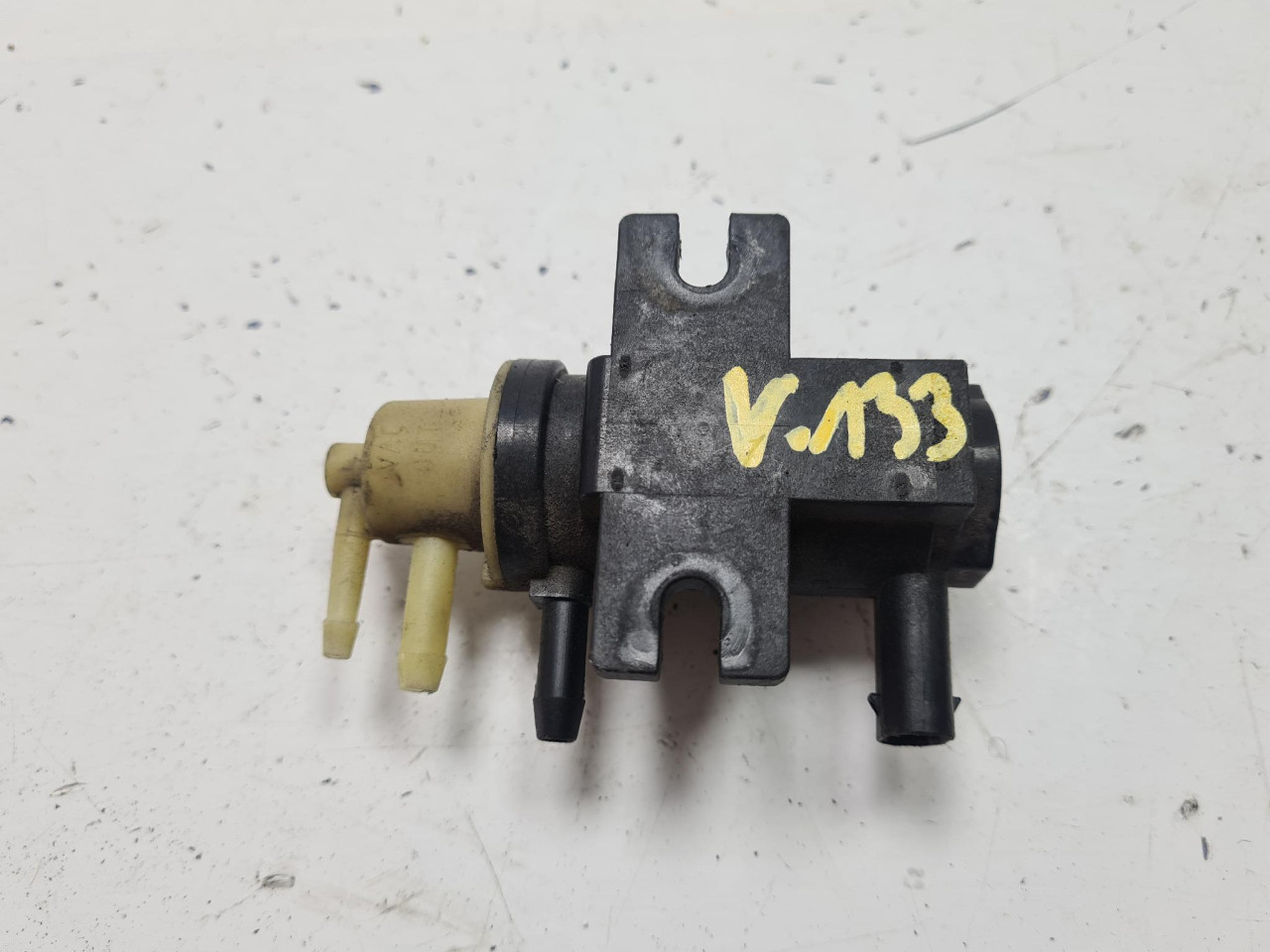 VAKUM VENTIL C W204 (07-11) 2.2 125kW A0071531428