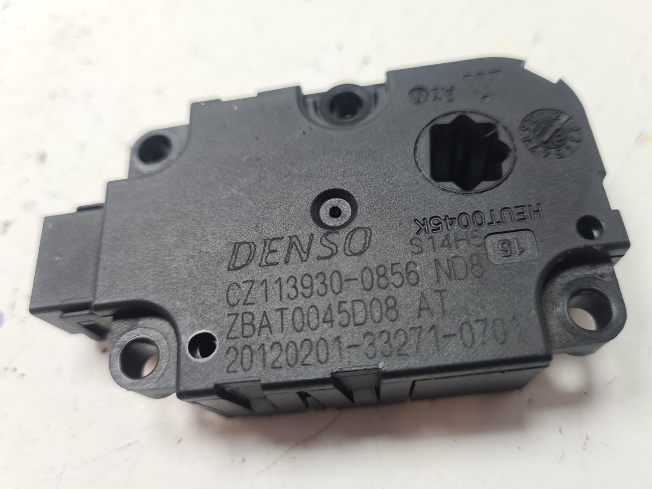 AKTUATOR AC MOTORIC A6 4G (10-14) CZ1139300856 DIJELOVI