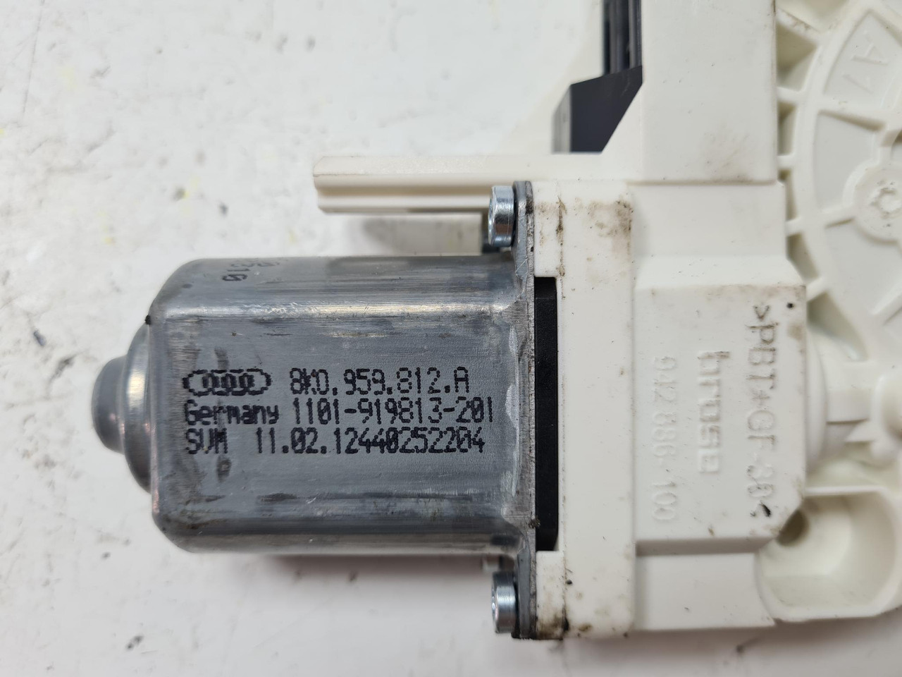 ZD MOTORIC PODIZACA A6 4G (10-14) 8K0959812A DIJELOVI