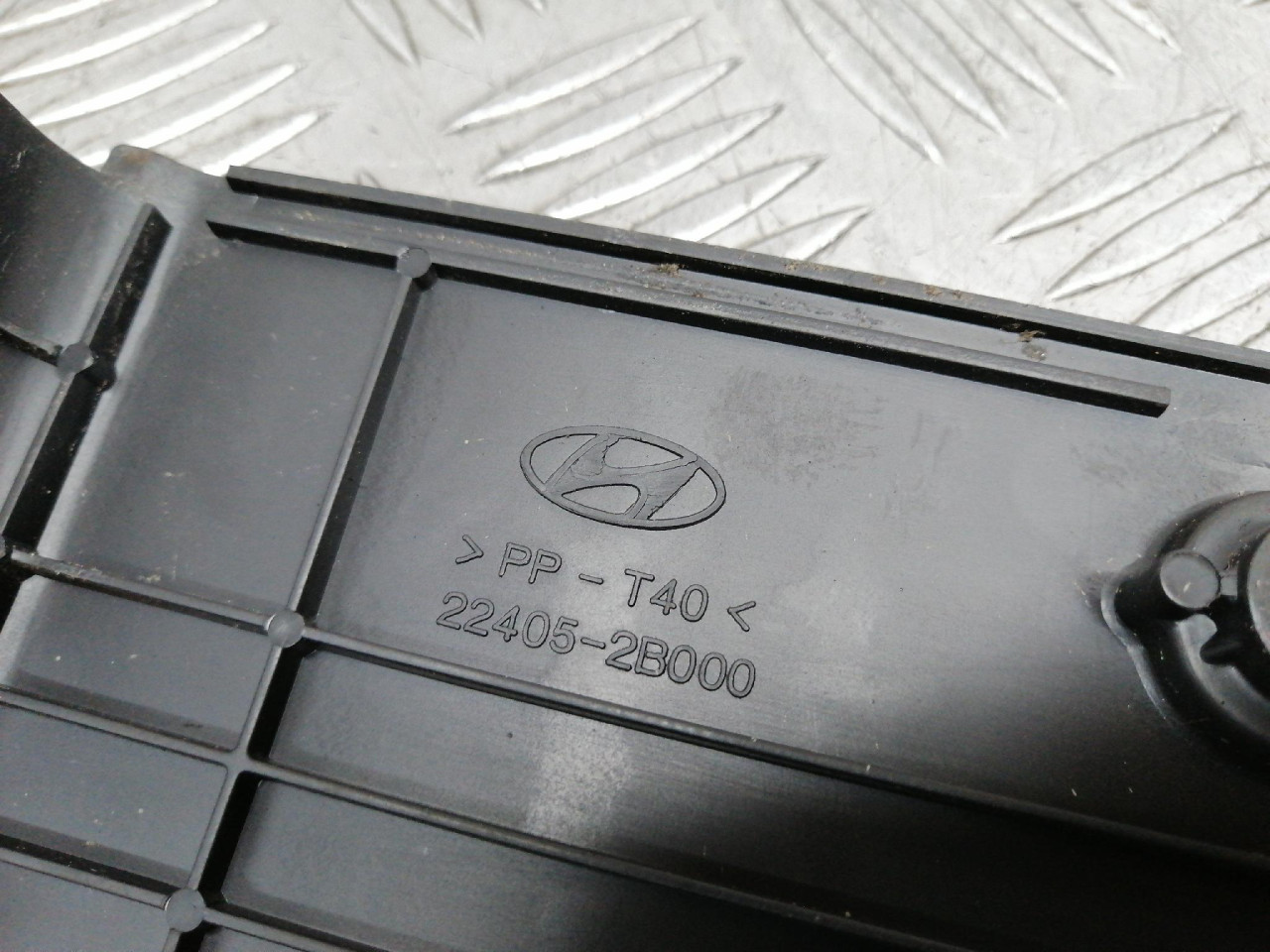 POKLOPAC MOTORA i30 (07-10) G4FA 1.4 80kW 224052B000