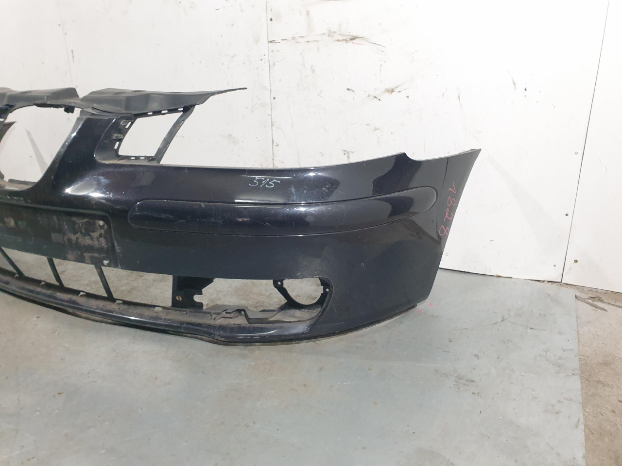 PREDNJI BRANIK Ibiza (02-06) 6L0807221 DIJELOVI