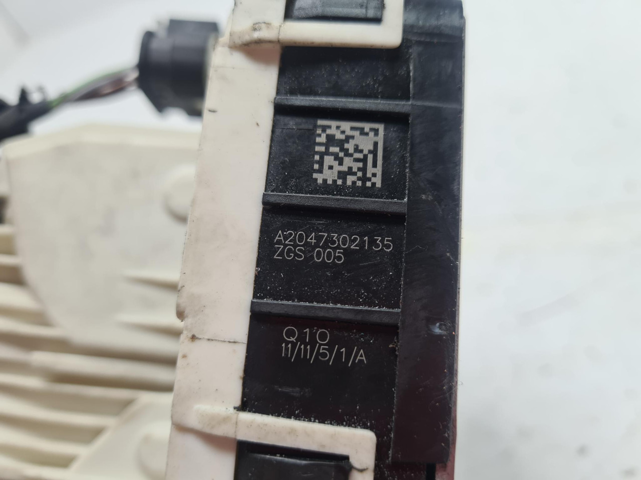 ZL BRAVA VRATA C W204 (07-11) A2047302135 DIJELOVI
