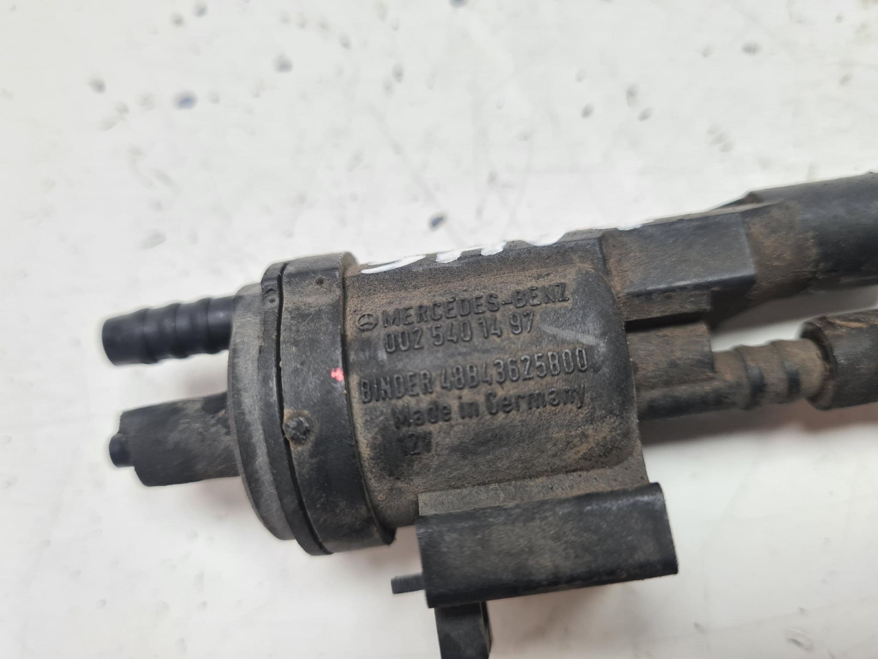 VAKUM VENTIL C W204 (07-11) 2.2 125kW 0025401497