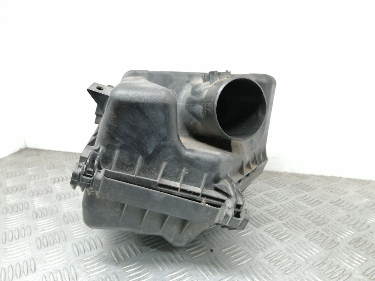KUCISTE FILTERA ZRAKA Avensis (09-11) 1ADFTV 2.0 93kW