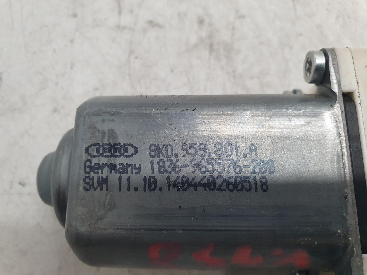 ZL MOTORIC PODIZACA Q7 4L (08-15) 8K0959801A DIJELOVI