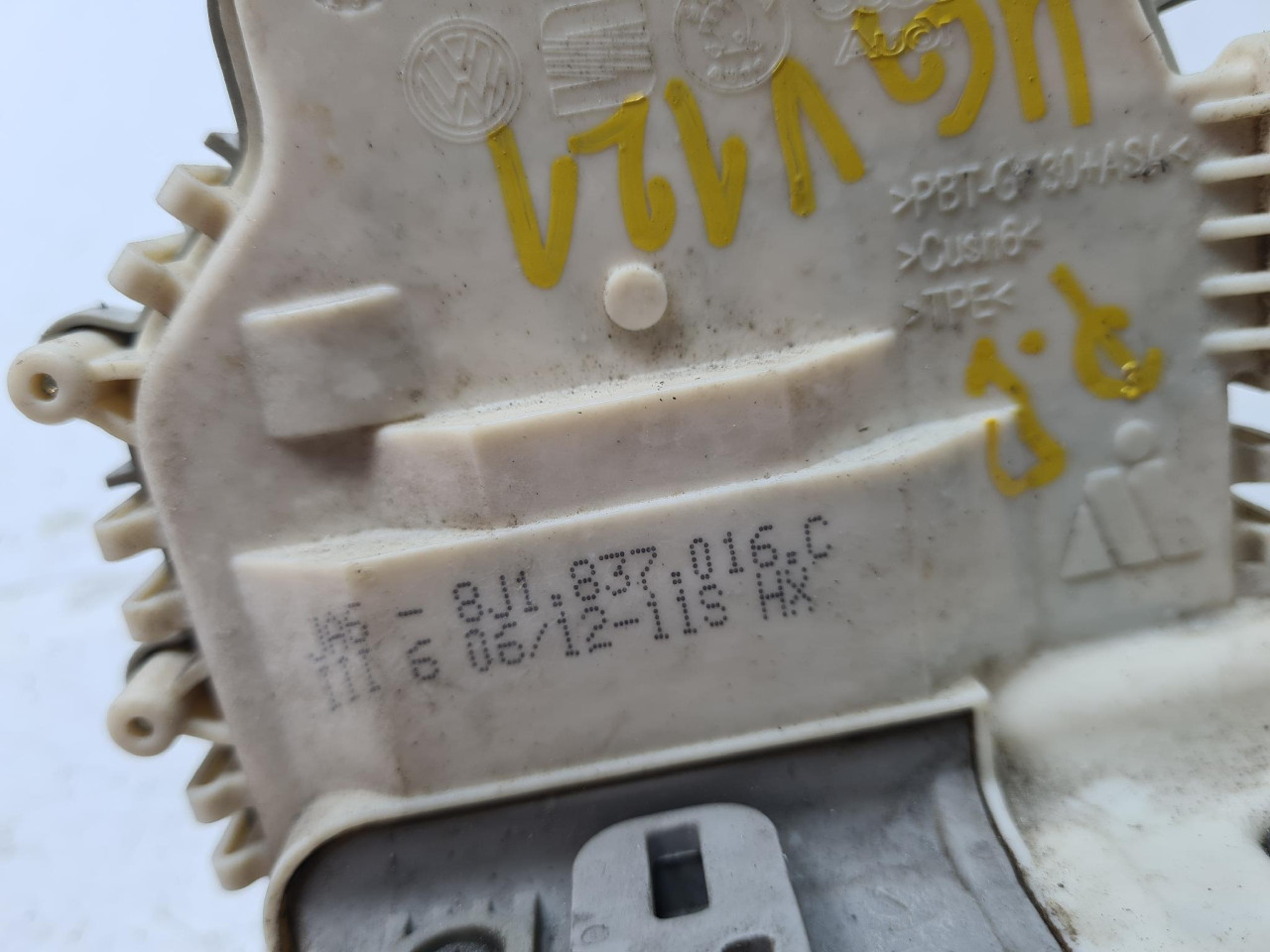 PD BRAVA VRATA A6 4G (10-14) 8J1837016C DIJELOVI