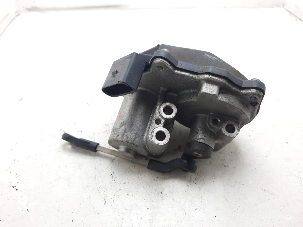 KLAPNA GASA Touareg 7P (10-14) 4.2 250kW 059129086L
