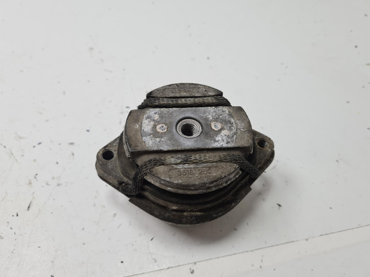 NOSAC MOTORA / MJENJACA A6 4B (01-04) BAU 2.5 132kW