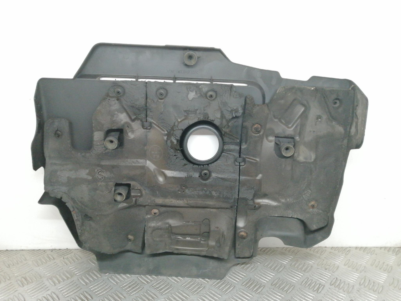 POKLOPAC MOTORA Avensis (09-11) 1ADFTV 2.0 93kW