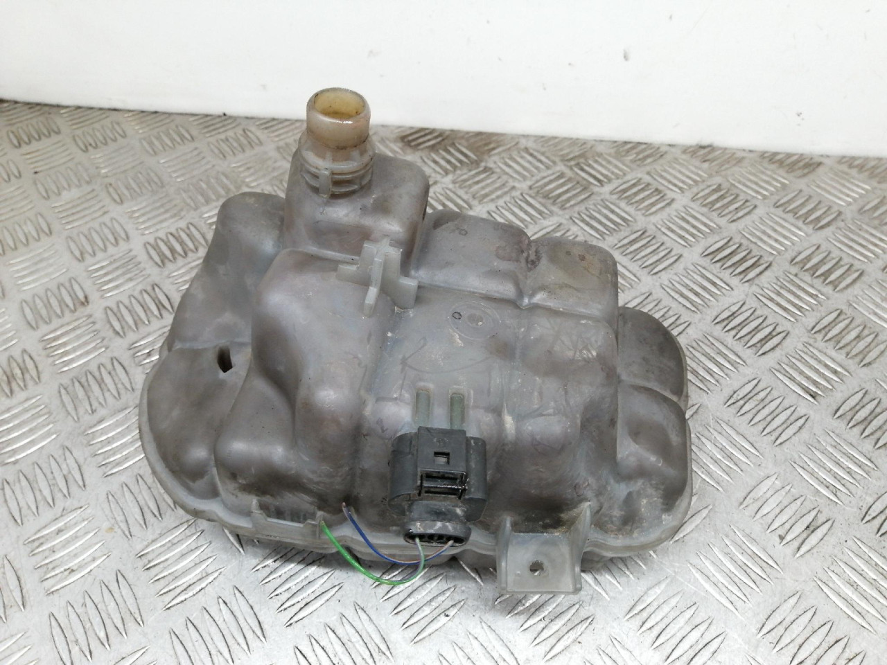 BOCA VODE MOTORA A6 4G (10-14) 3.0 180kW 4G0121403G