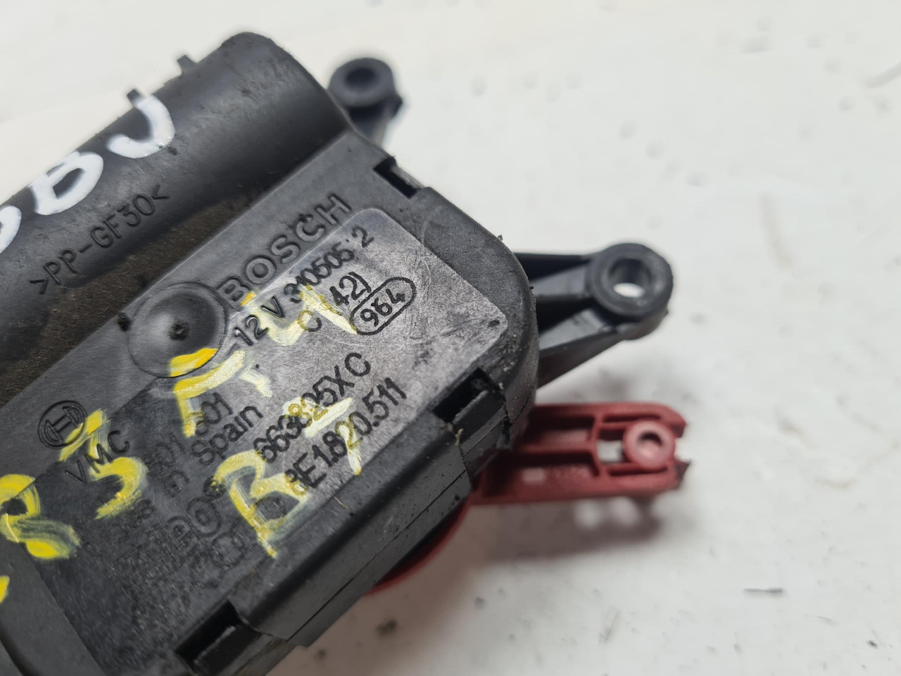 AKTUATOR AC MOTORIC A4 B7 (04-08) 8E1820511 DIJELOVI
