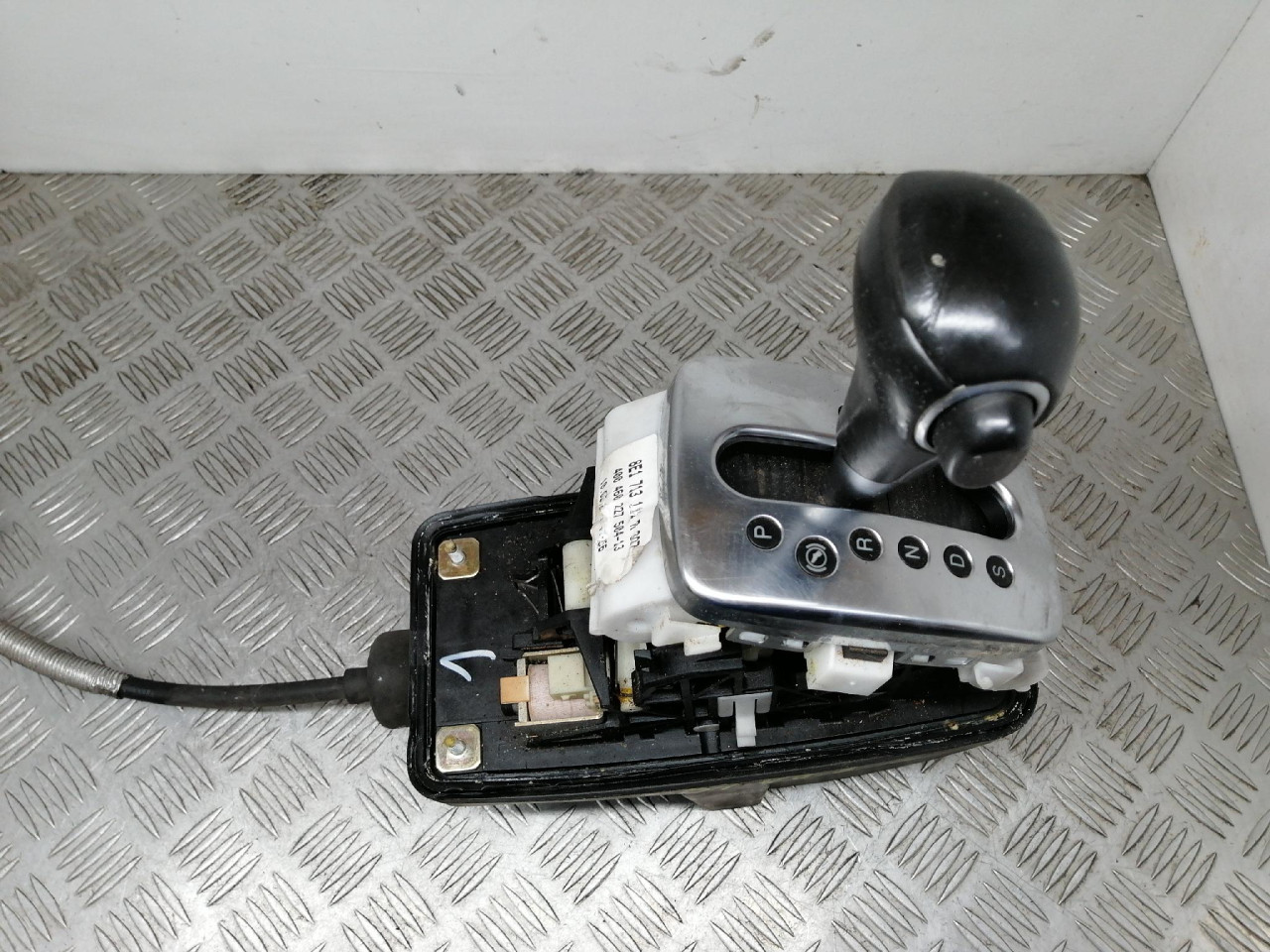 SALTEBLA A4 B7 (04-08) HEK 2.5 120kW 8E1713111R