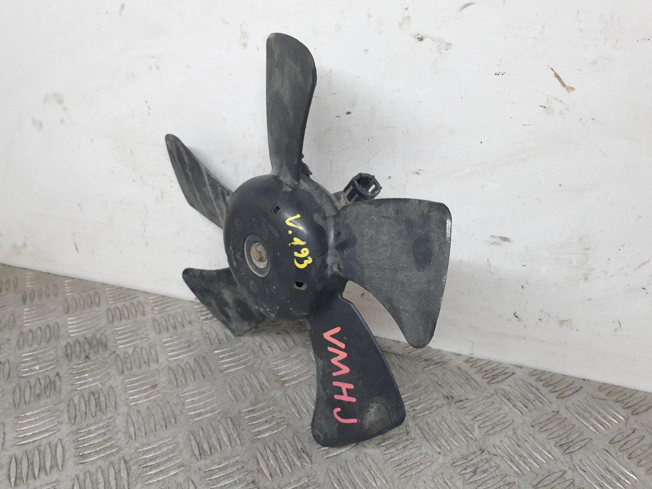 VENTILATOR HLADNJAKA X-Trail T30 (04-07) DIJELOVI