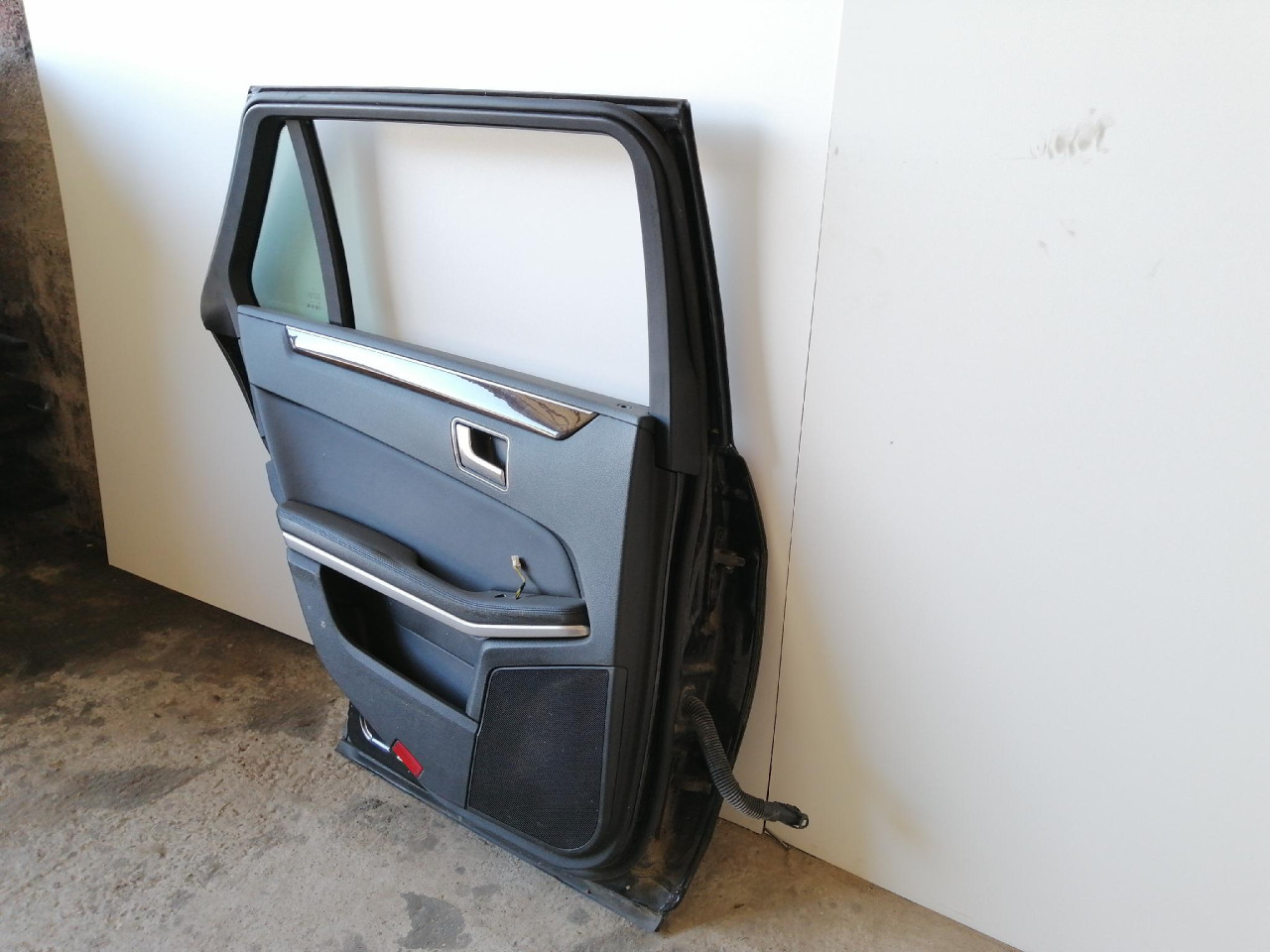 ZL VRATA E W212 (09-13) DIJELOVI