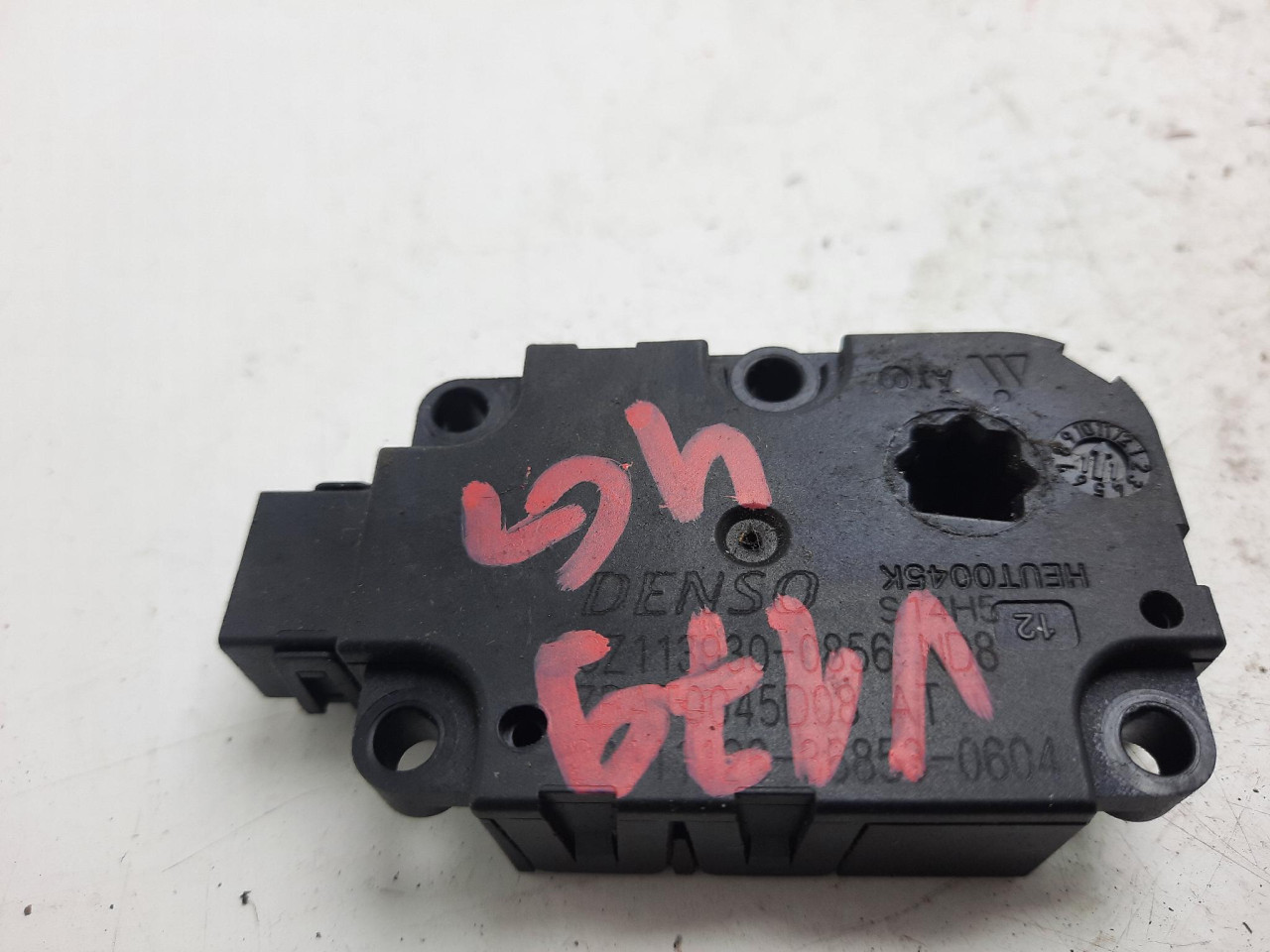 AKTUATOR AC MOTORIC A6 4G (10-14) CZ1139300856 DIJELOVI