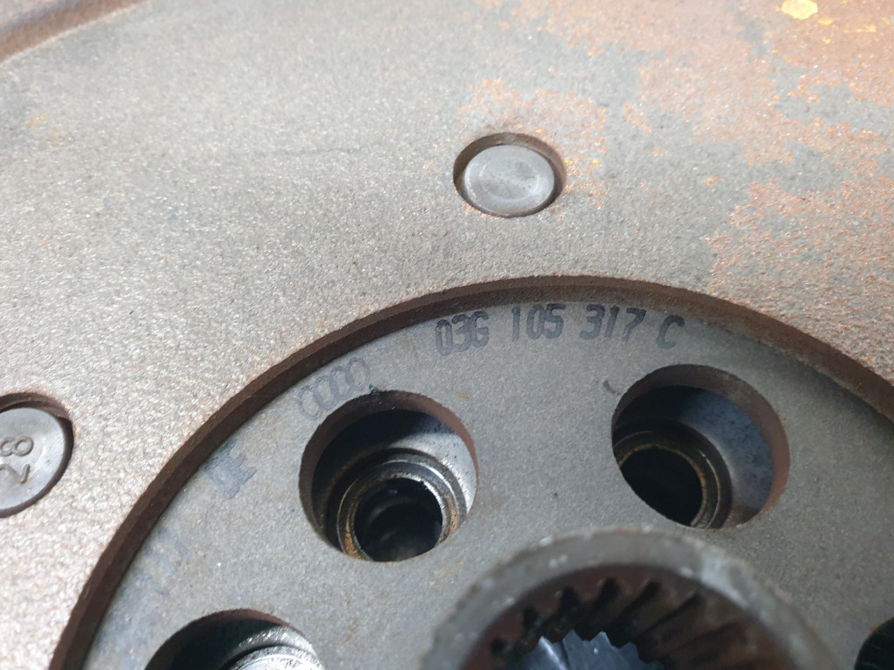 ZAMAJAC SET KVACILA A6 4F (08-11) 2.0 100kW 03G105317C