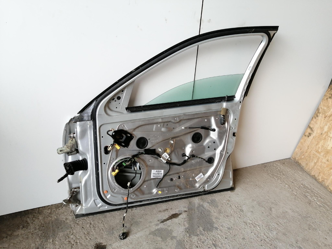 PD VRATA C W204 (07-11) DIJELOVI
