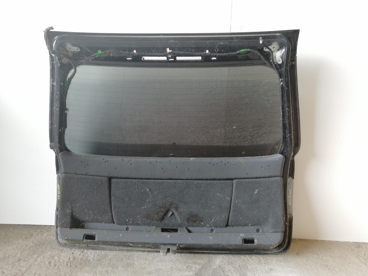 GEPEK VRATA A6 4F (04-08) DIJELOVI