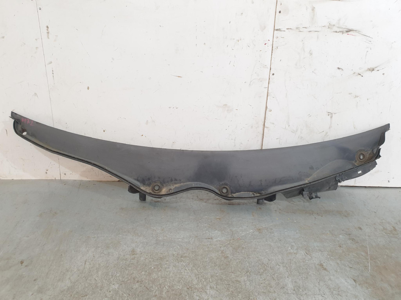 SLIVNIK PLASTIKA SAJBE C W203 (04-07) 2038301713