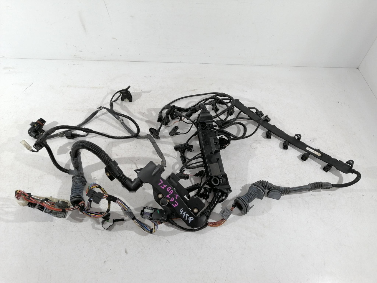 INSTALACIJA MOTORA 5 E60 (07-10) 3.0 DIJELOVI