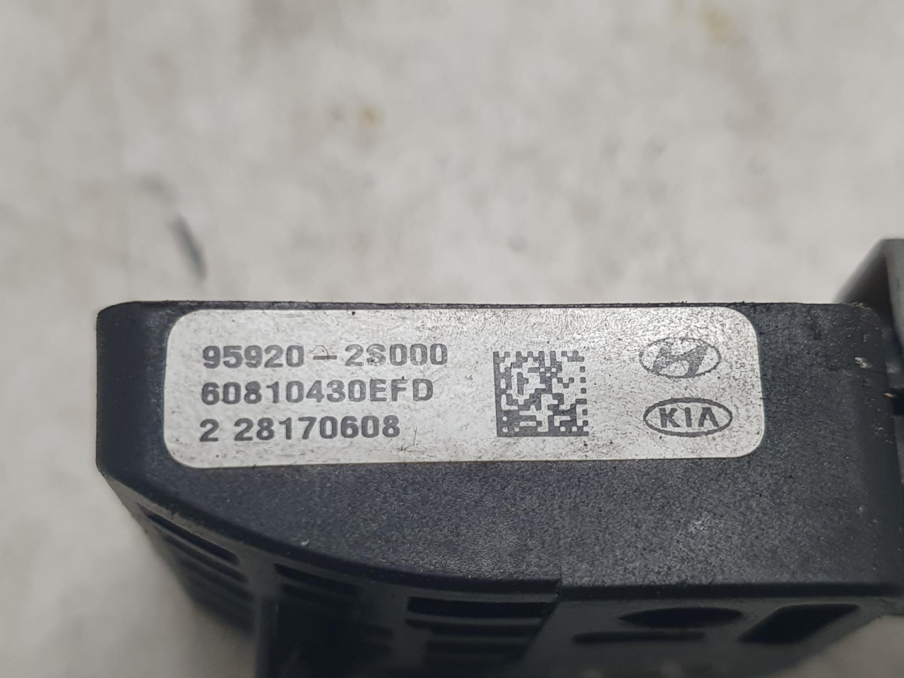 CRASH SENZOR ix35 (09-13) 959202S000 DIJELOVI