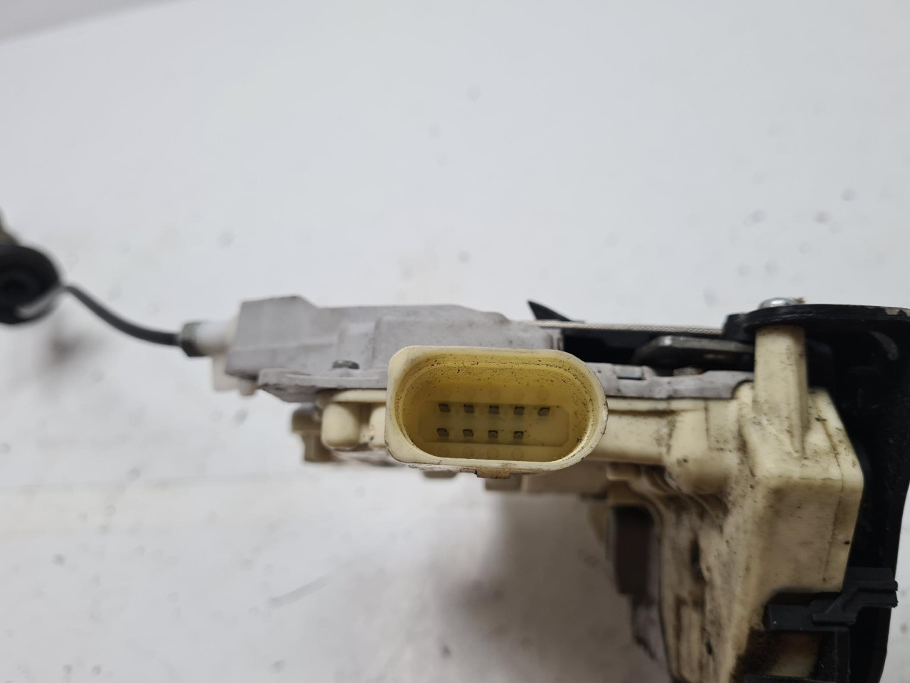 ZD BRAVA VRATA A6 4G (10-14) 3C2837016A DIJELOVI