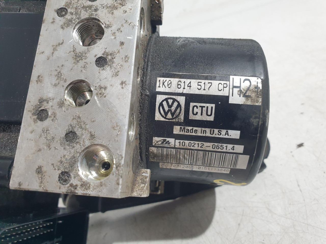 ABS PUMPA Golf 6 (08-13) 1K0907379BE 1K0614517CP