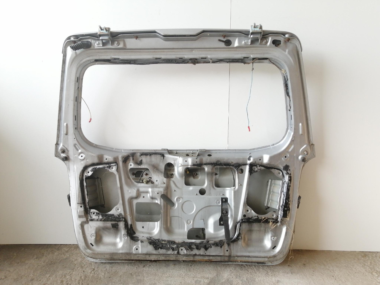 GEPEK VRATA Rexton Y200 (01-07) DIJELOVI