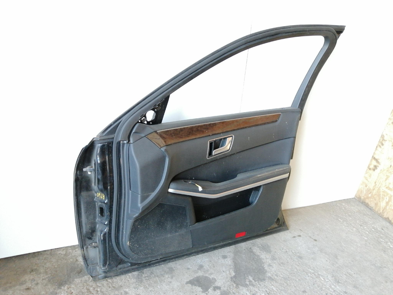 PD VRATA E W212 (09-13) DIJELOVI