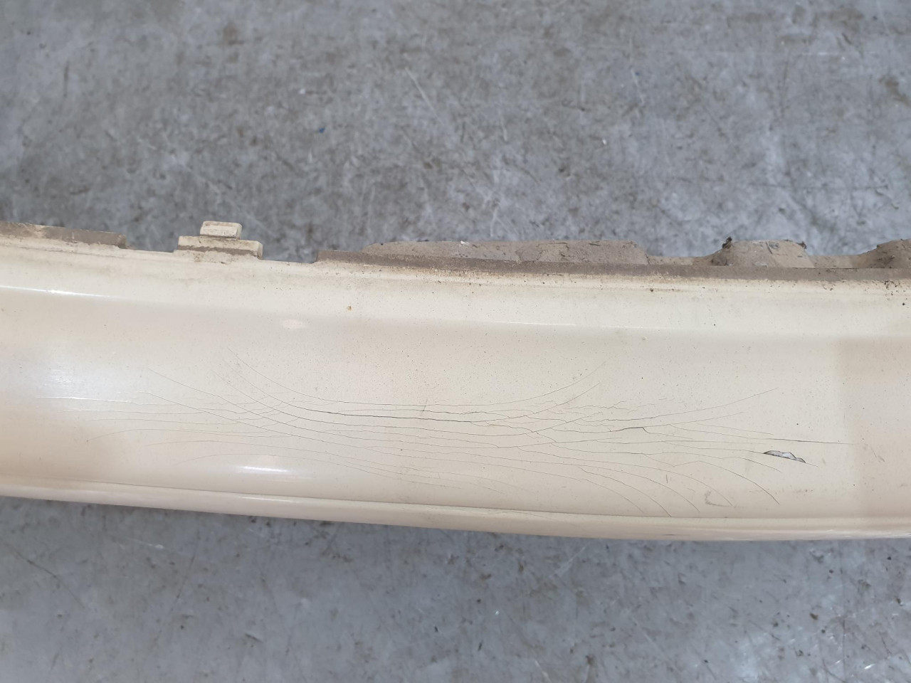 ZADNJI BRANIK C W203 (04-07) A2038850925 DIJELOVI