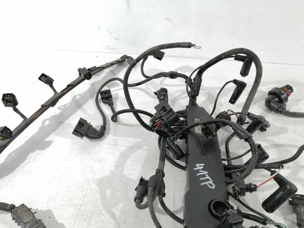INSTALACIJA MOTORA 5 E60 (07-10) 3.0 DIJELOVI