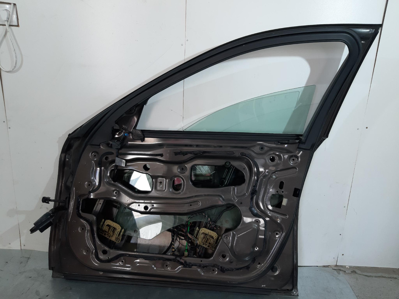 PD VRATA 5 F10 (09-13) DIJELOVI