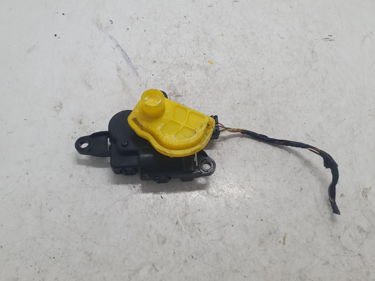 AKTUATOR AC MOTORIC ix35 (09-13) D267AP9AA02 DIJELOVI