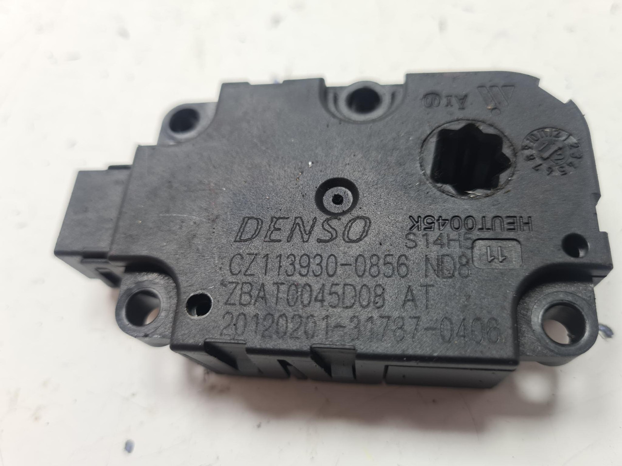 AKTUATOR AC MOTORIC A6 4G (10-14) CZ1139300856 DIJELOVI