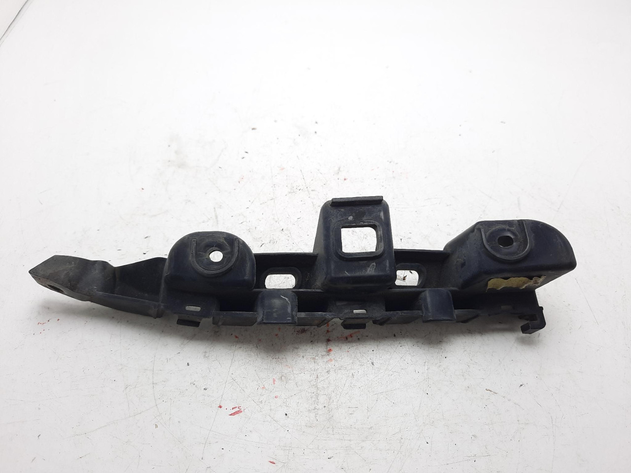 D NOSAC PR BRANIKA Pasat 7 (10-15) 3AA807184 DIJELOVI