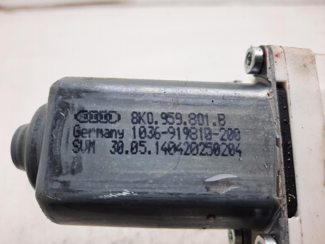 PL MOTORIC PODIZACA Touareg 7P (10-14) 8K0959801B