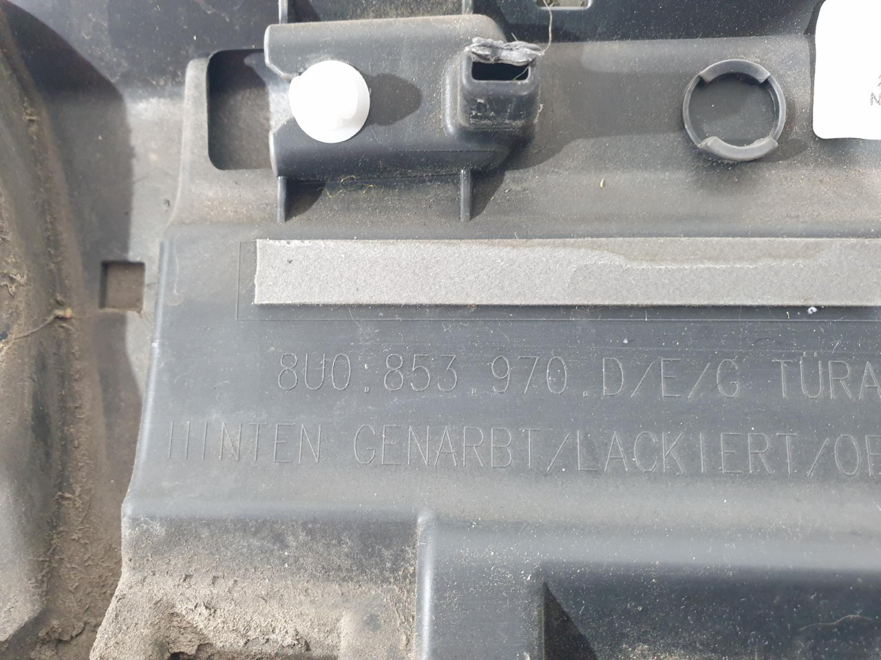 ZD LAJSNA VRATA Q3 8U (11-14) 8U0853970D DIJELOVI