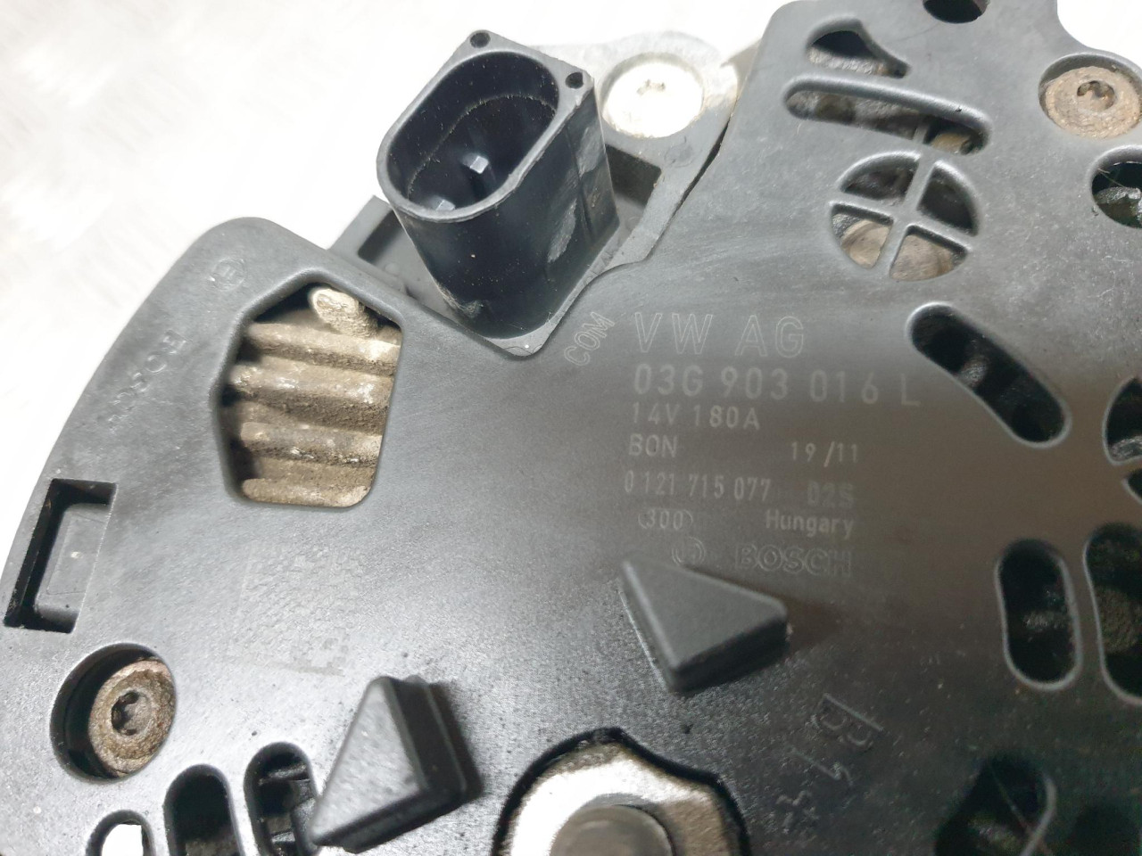 ALTERNATOR A6 4F (08-11) 100kW 03G903016L 0121715077